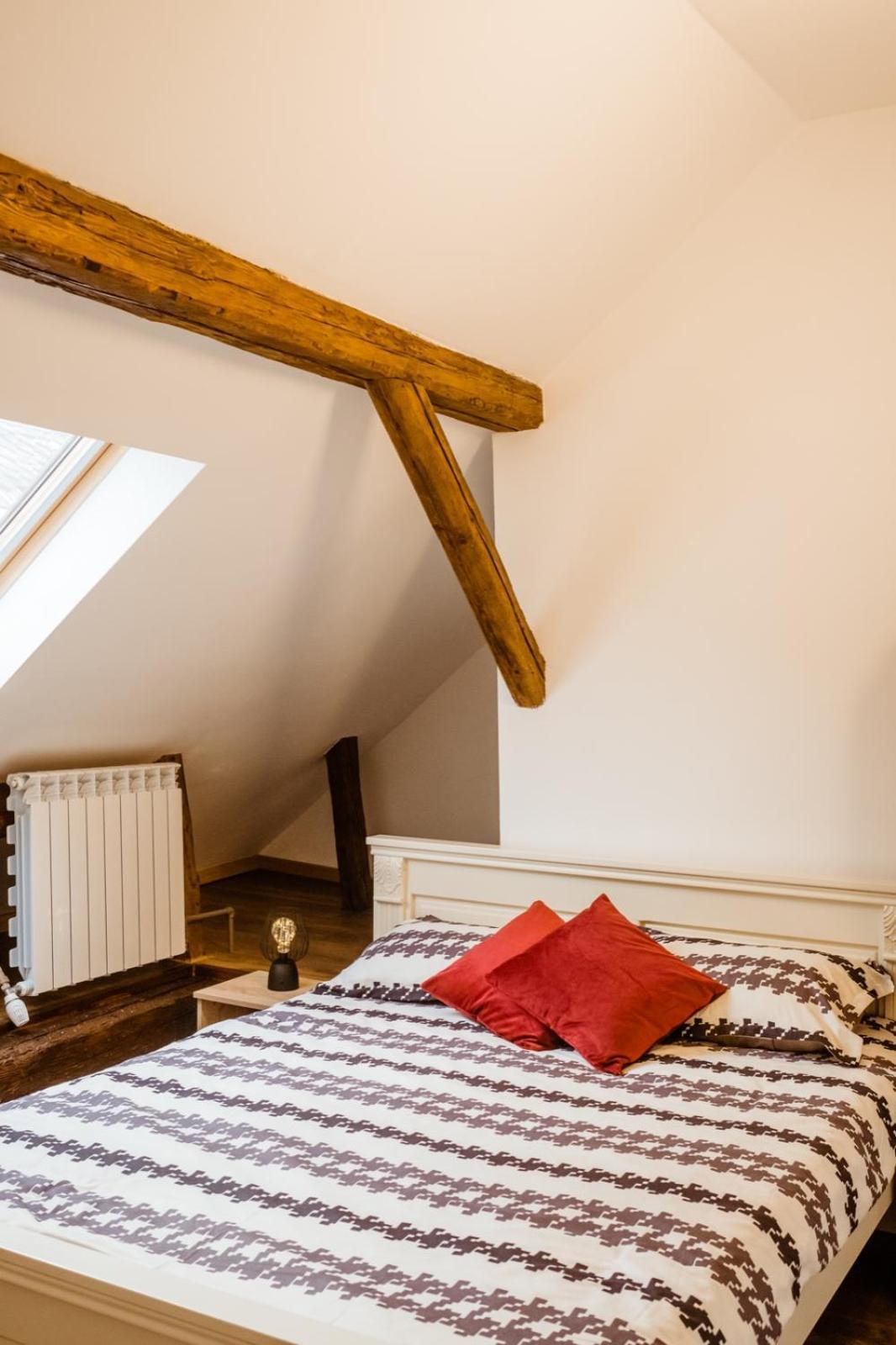 Evu Long Street Appartement Braşov Buitenkant foto